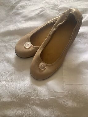 Beige Women's Leather Ballet Flats with Button Accent. Made in Italy.